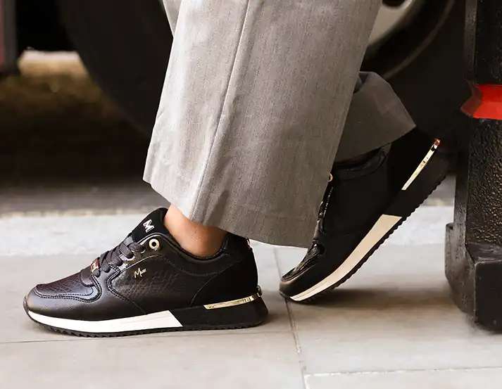 ДАМСКИ ОБУВКИ