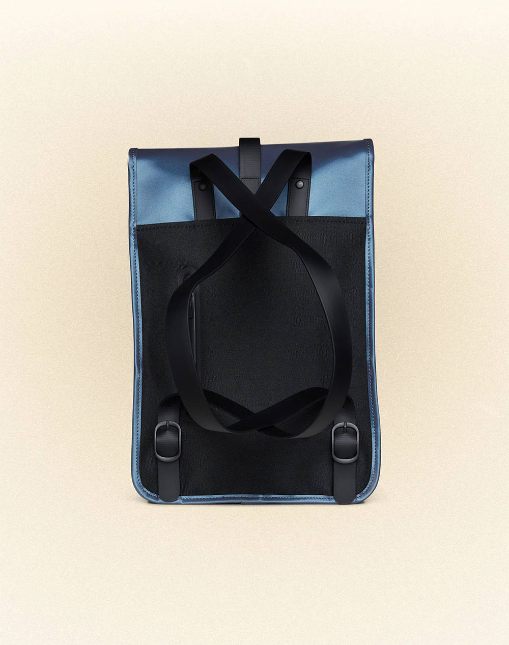 RAINS Backpack Mini W3 (Размери: 34 x 30.5 x 12 см.)