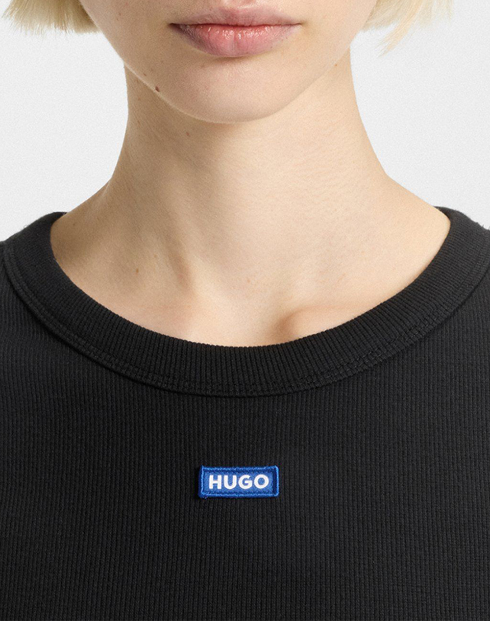 HUGO Easy Tee_B 10257055 01