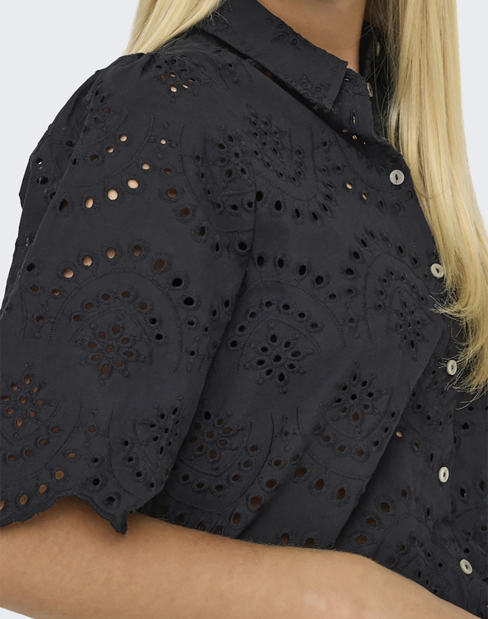 ONLY ONLVALAIS S/S SHIRT WVN NOOS