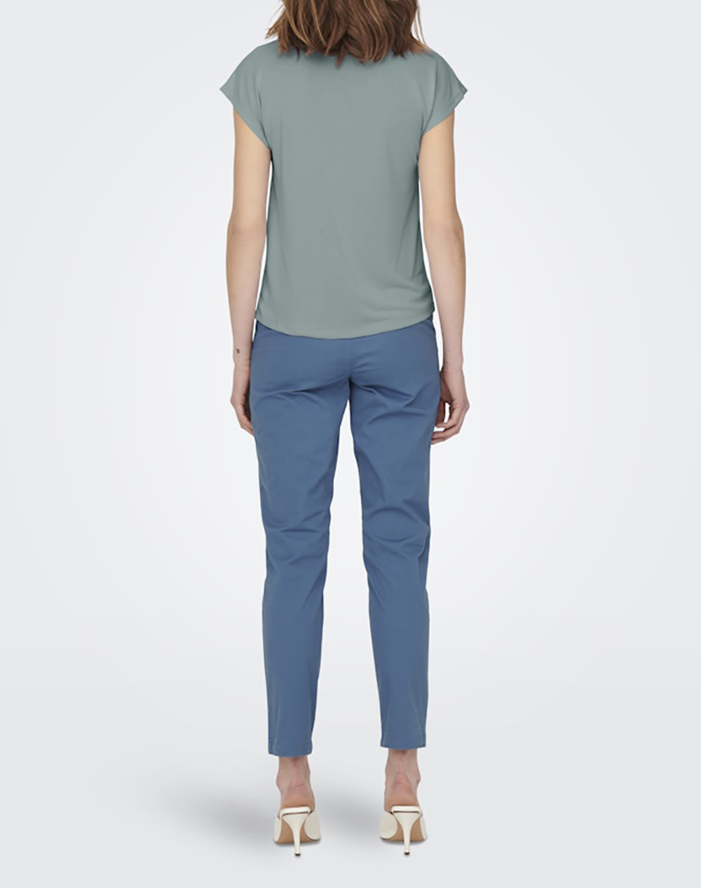 ONLY ONLFREE S/S MOD.V-NECK TOP JRS NOOS