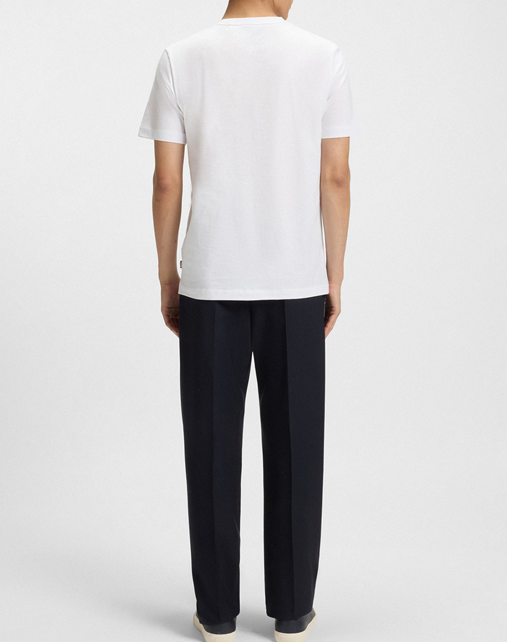 BOSS Thompson 01 10241525 01