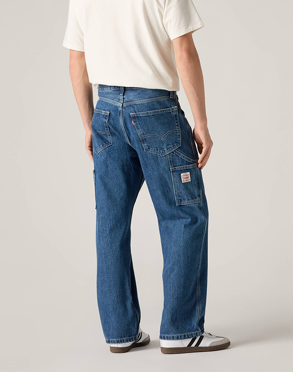 LEVIS 568 STAY LOOSE CARPENTER