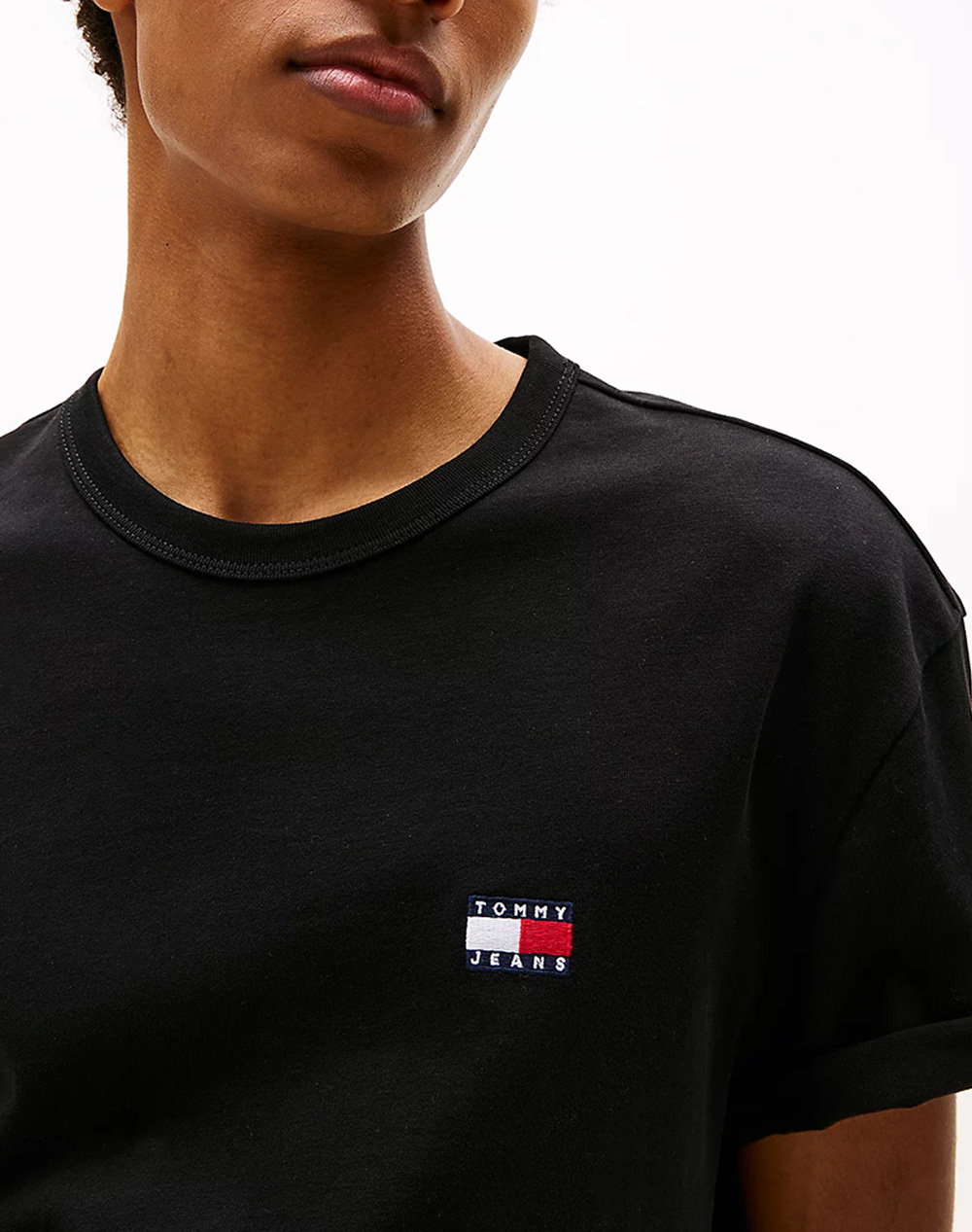 TOMMY JEANS TJM REG BADGE TEE EXT