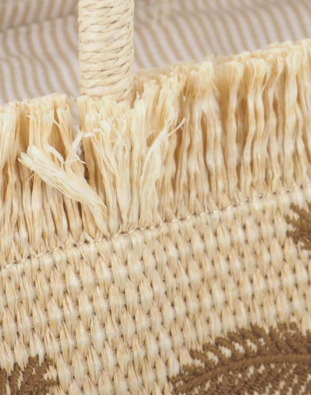 MC2 VANITY STRAW N-STRAW BAG WITH HANDLE-PALM 18 EMB (Размери: 33 x 27см.)