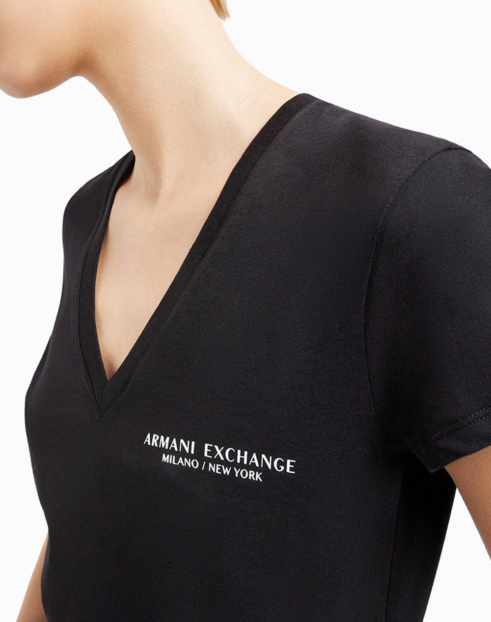 ARMANI EXCHANGE T-SHIRT
