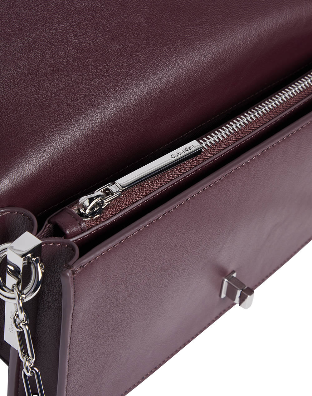 CALVIN KLEIN JEANS CK CONVERTIBLE MINI BAG (Размери:13 x 24 x 7см