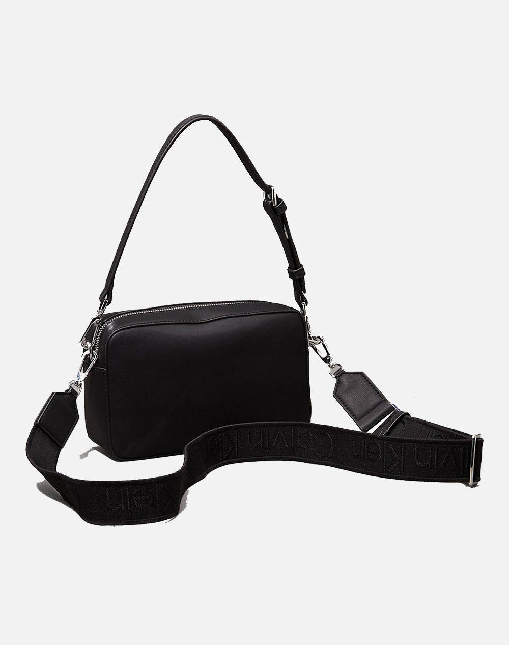 CALVIN KLEIN JEANS CK MUST CONVERTIBLE CAMERA BAG (размери: 21.5 x 16.5 x 5см.)