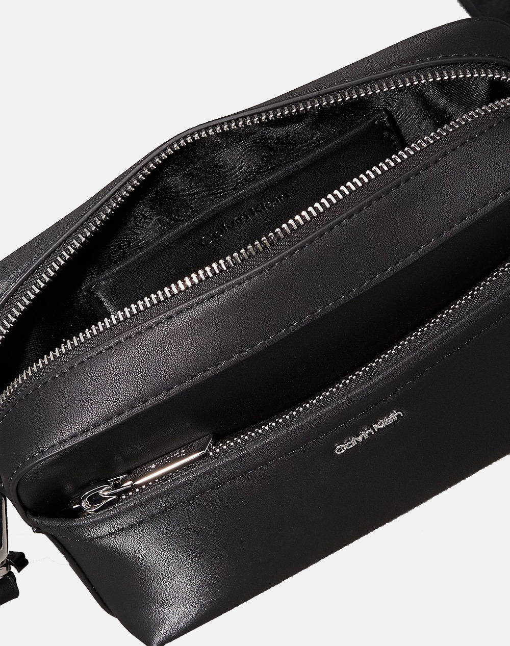 CALVIN KLEIN JEANS CK MUST CONVERTIBLE CAMERA BAG (размери: 21.5 x 16.5 x 5см.)