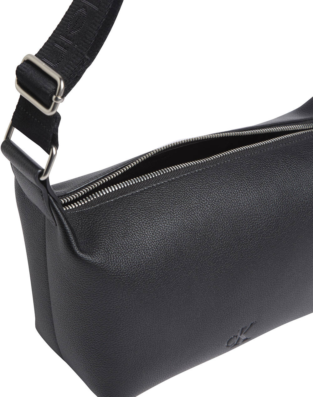 CALVIN KLEIN JEANS ULTRALIGHT SHOULDER BAG22 PU (Размери: 21.5 x 16 x 10см.)