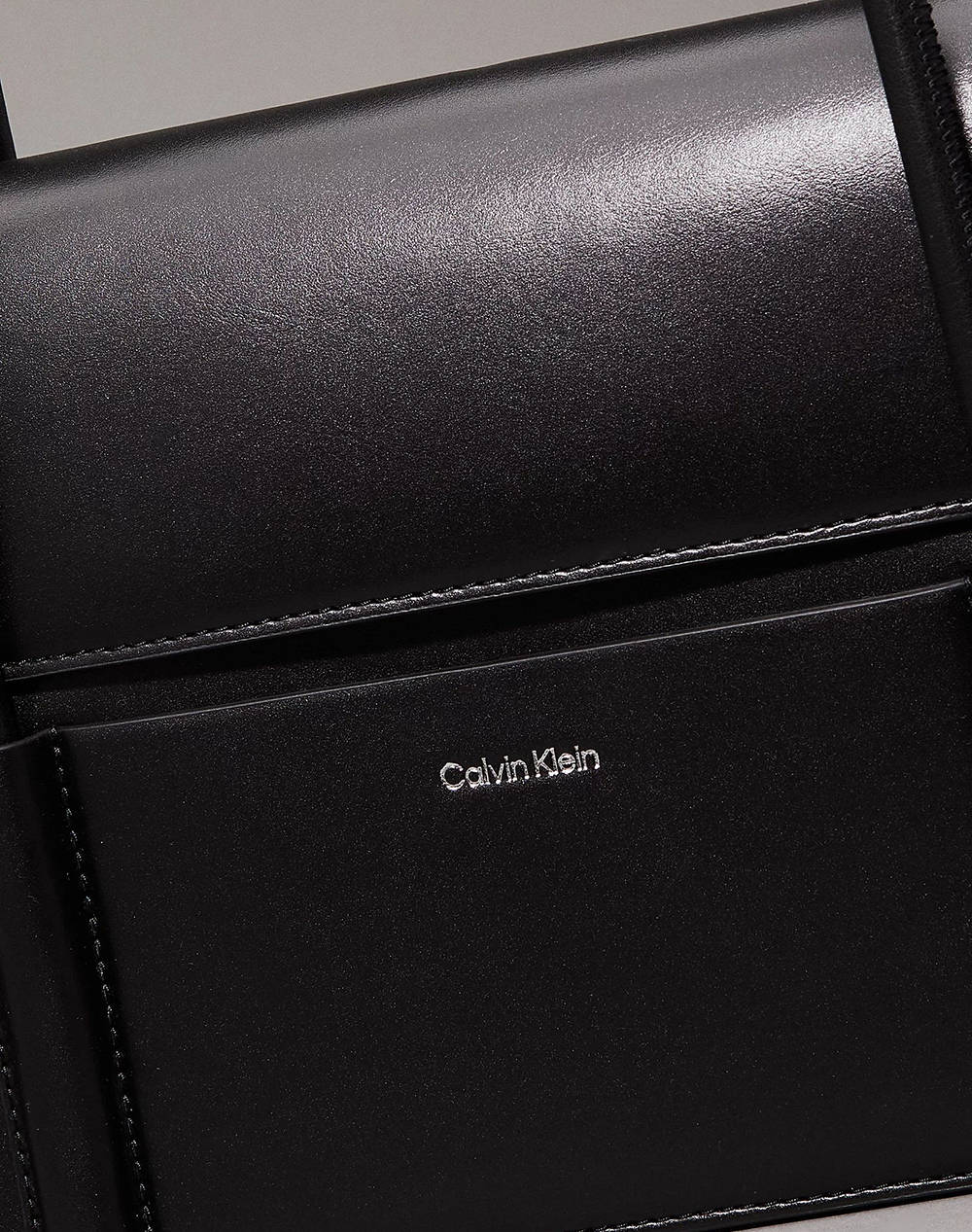 CALVIN KLEIN JEANS CK LINN SHOULDER BAG (размери: 30.5 x 17.8 x 10.2см.)