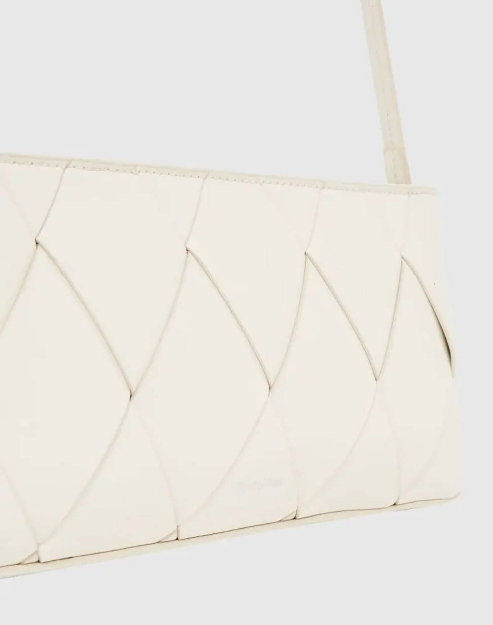 CALVIN KLEIN JEANS CK WOVEN ELONGATED SHOULDER BAG (Размери: 31 x 5 x 14,5см)