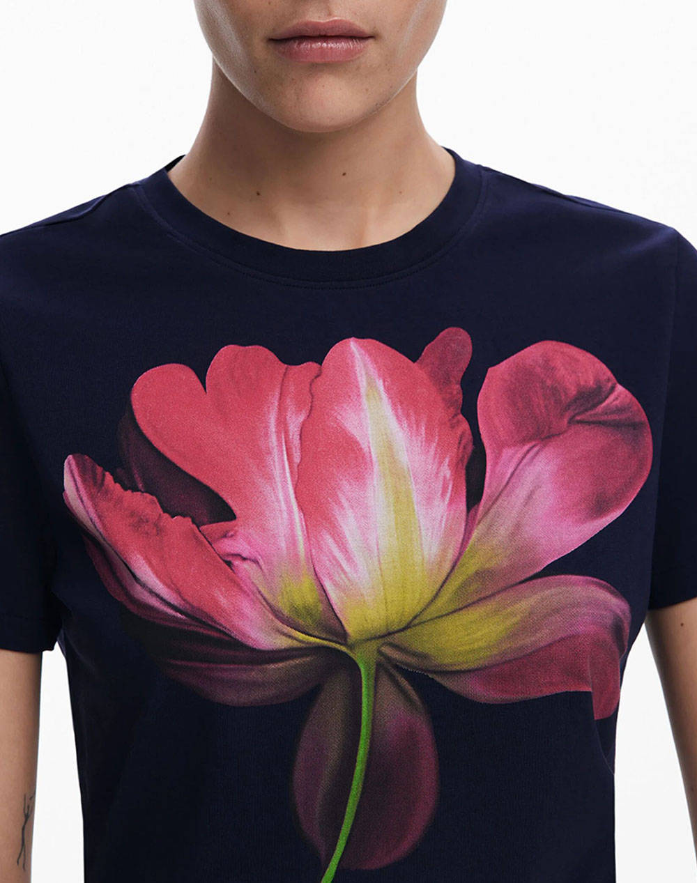 DESIGUAL D2 TS_PLATA ДАМСКА ТЕНИСКА