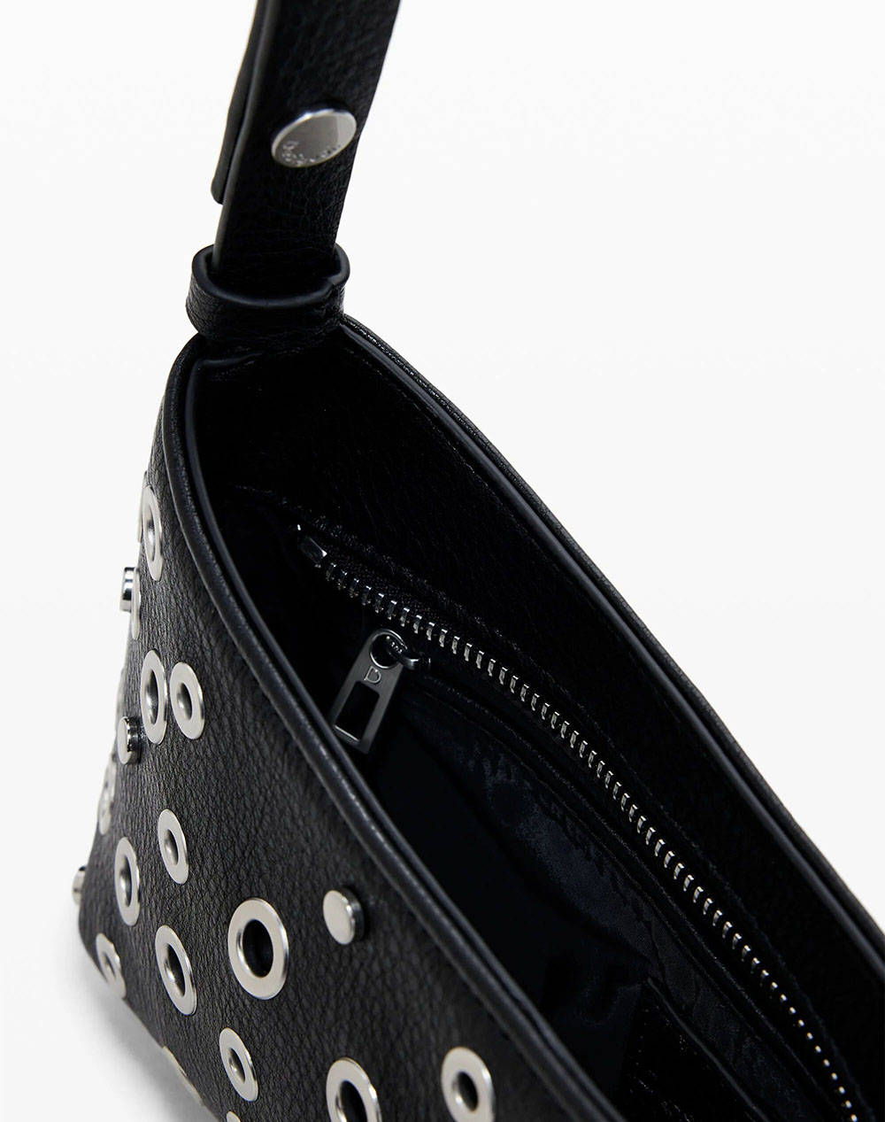 DESIGUAL D2 BAG_REBEL ALSACIA BLACK ДАМСКА ЧАНТА (Размери: 30 x 15 x 6см.)