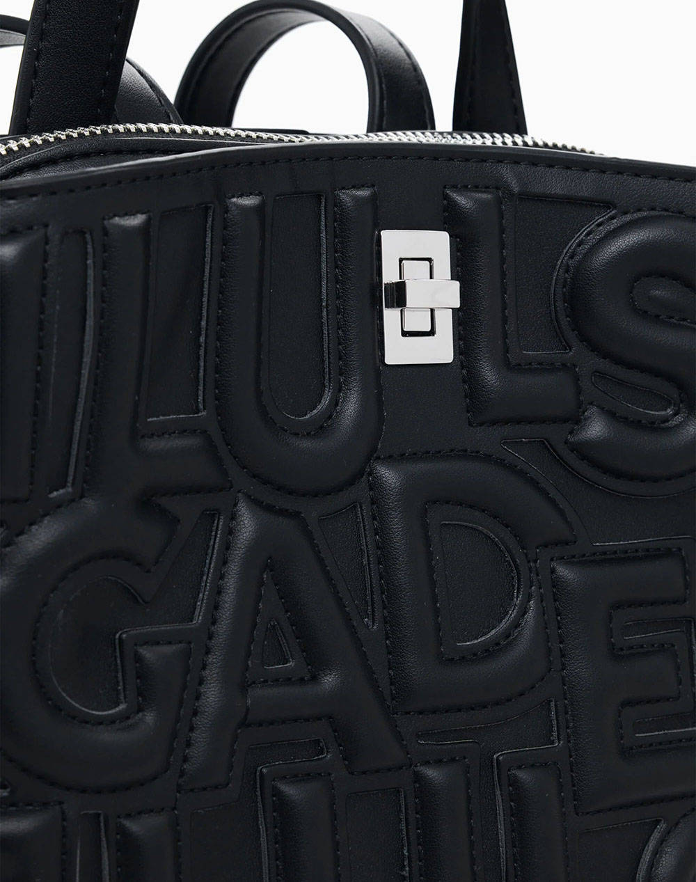 DESIGUAL D3 BAG_MAKI SUMY MINI ДАМСКА ЧАНТА (Размери: 25 x 29 x 10см.)
