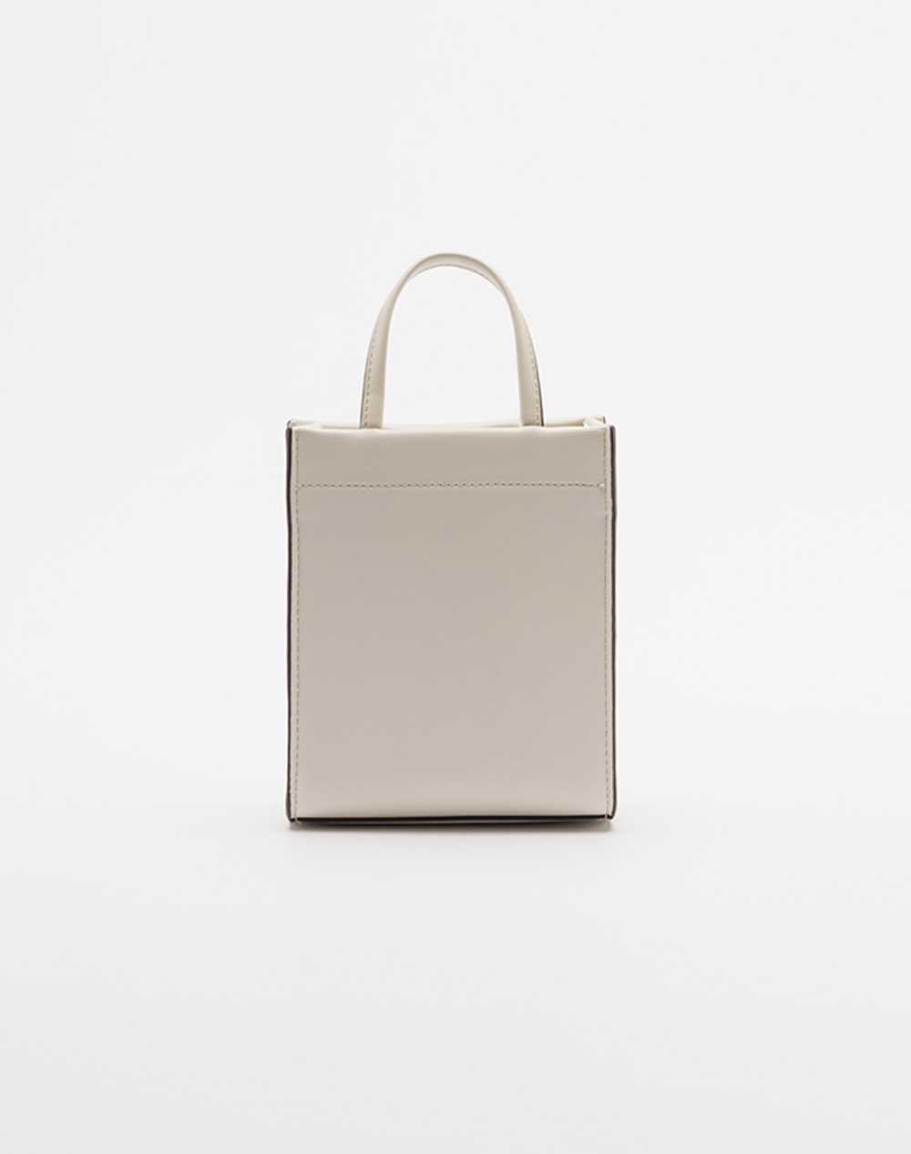 DKNY R44AZI34 CARTER CROSS BODY HANDBAG DKNY (размери: 14 x 17 x 7.5см.)
