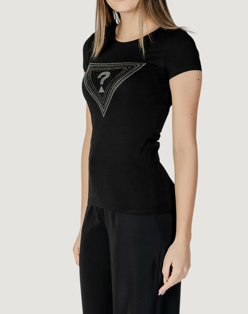 GUESS SS TRIANGLE OMBRE R3 TEE ДАМСКА ТЕНИСКА