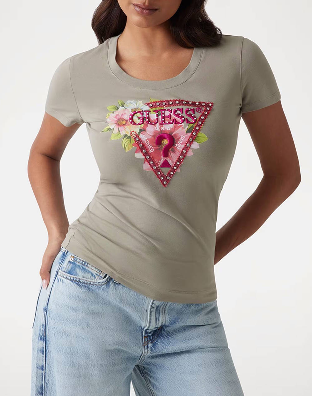 GUESS SS CN TRIANGLE BEADS TEE ДАМСКА ТЕНИСКА