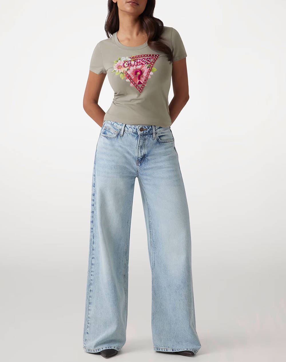 GUESS SS CN TRIANGLE BEADS TEE ДАМСКА ТЕНИСКА