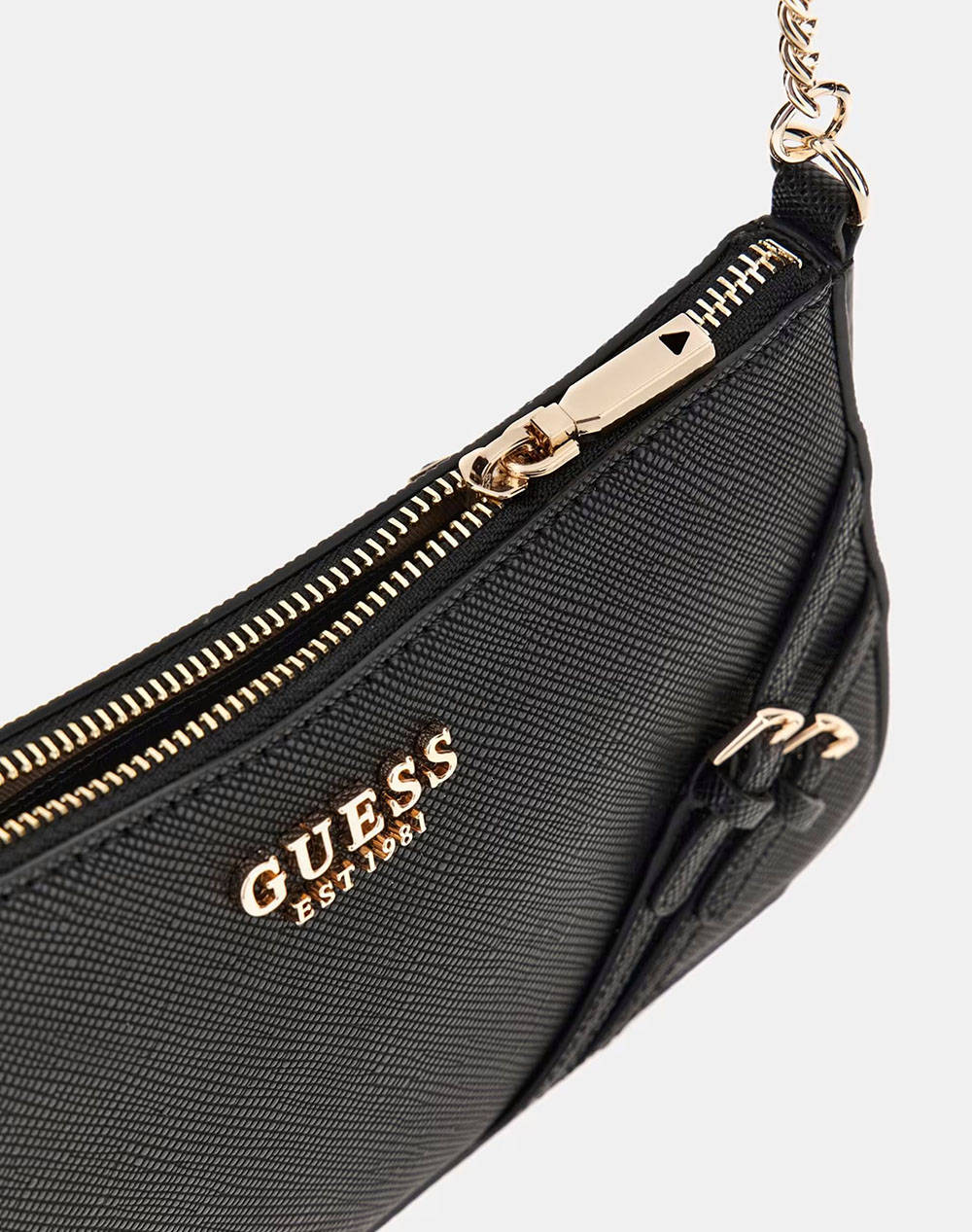 GUESS BRAMINA TOP ZIP SHOULDER ДАМСКА ЧАНТА (Размери: 25 x 14 x 6см.)