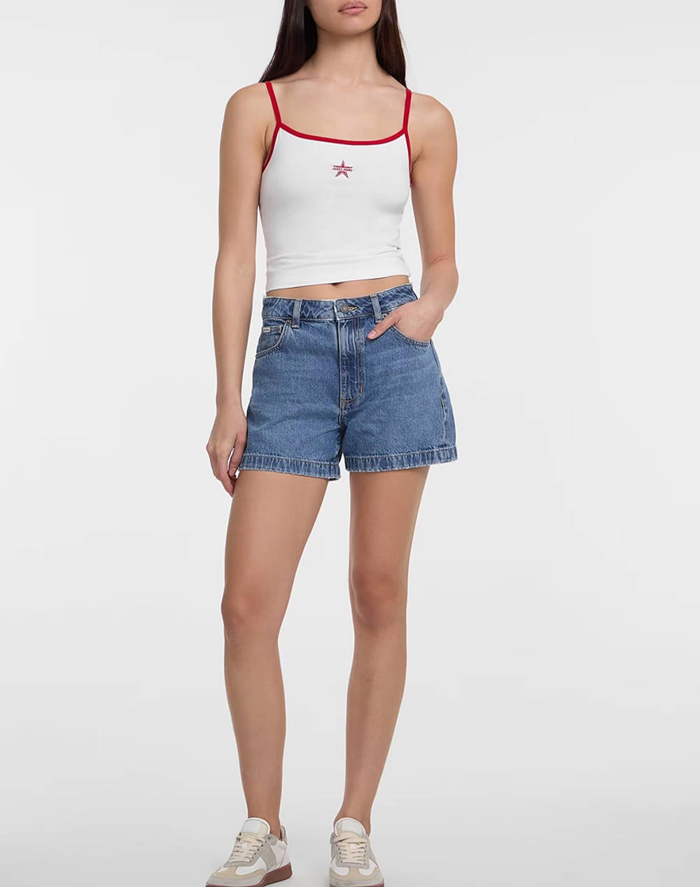 GUESS JEANS GJ HIGHWAIST MOM SHO - ECO LINEN STORM RG INDIGO ДАМСКИ ШОРТИ