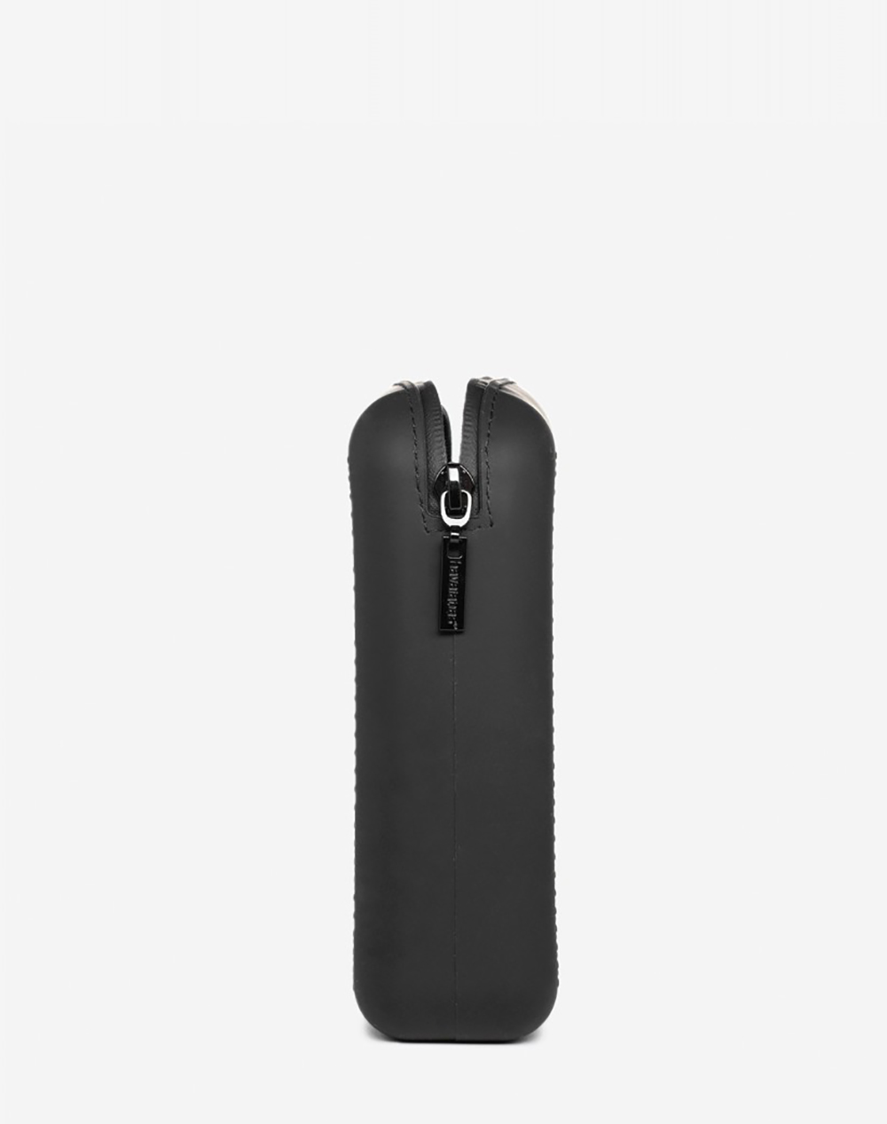 HAVAIANAS BEACH NECESSAIRE (Размери: 23 x 17 x 4.5 см.)