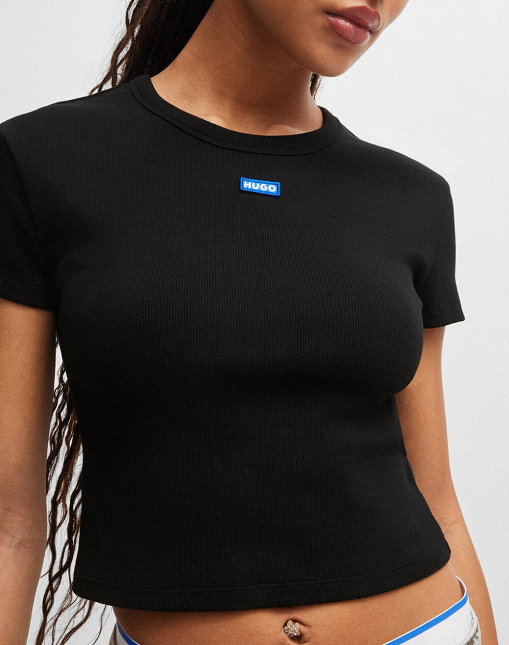HBLU Baby Tee_B 10257055 01