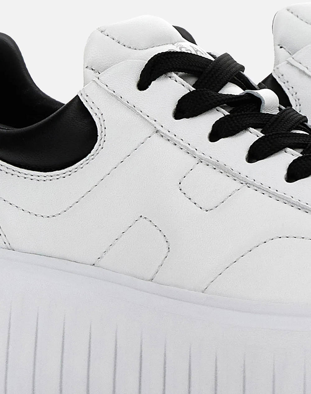 HOGAN SNEAKERS