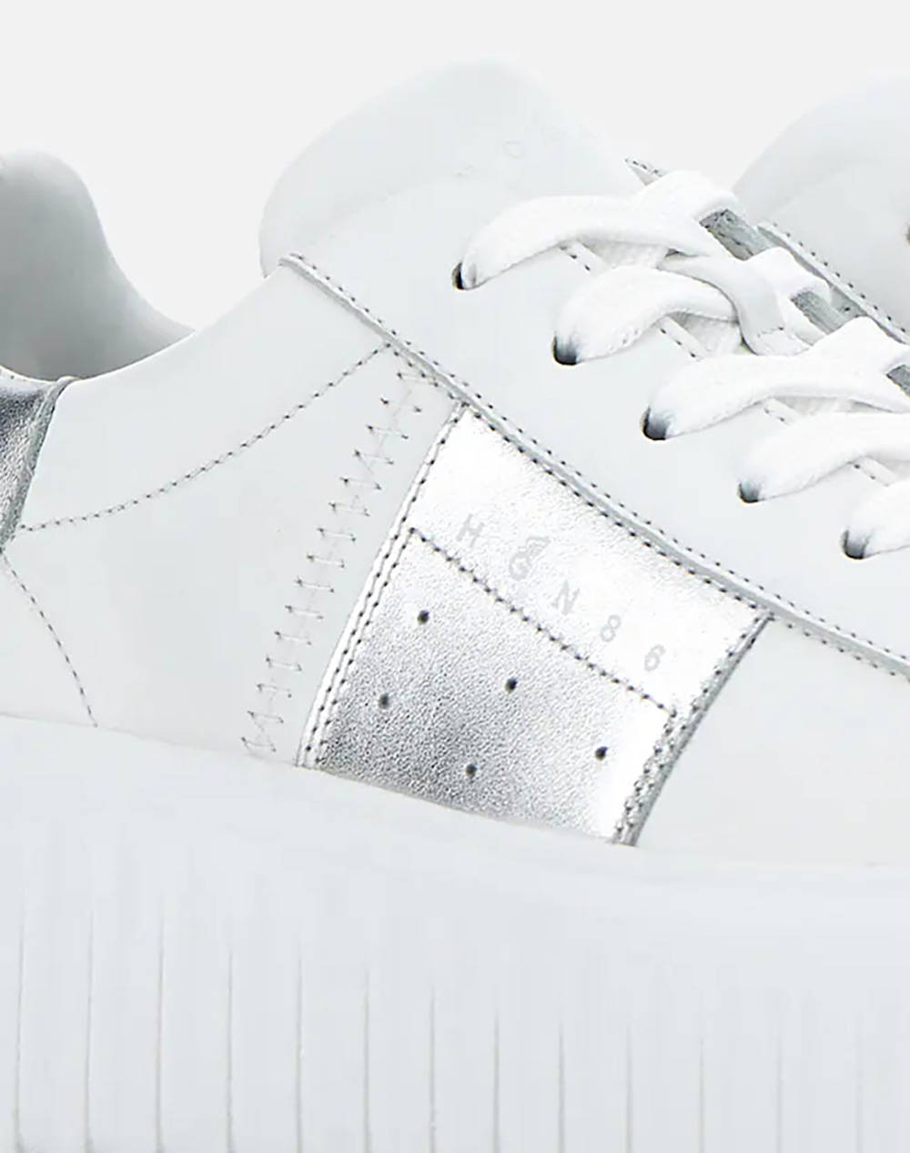 HOGAN SNEAKERS