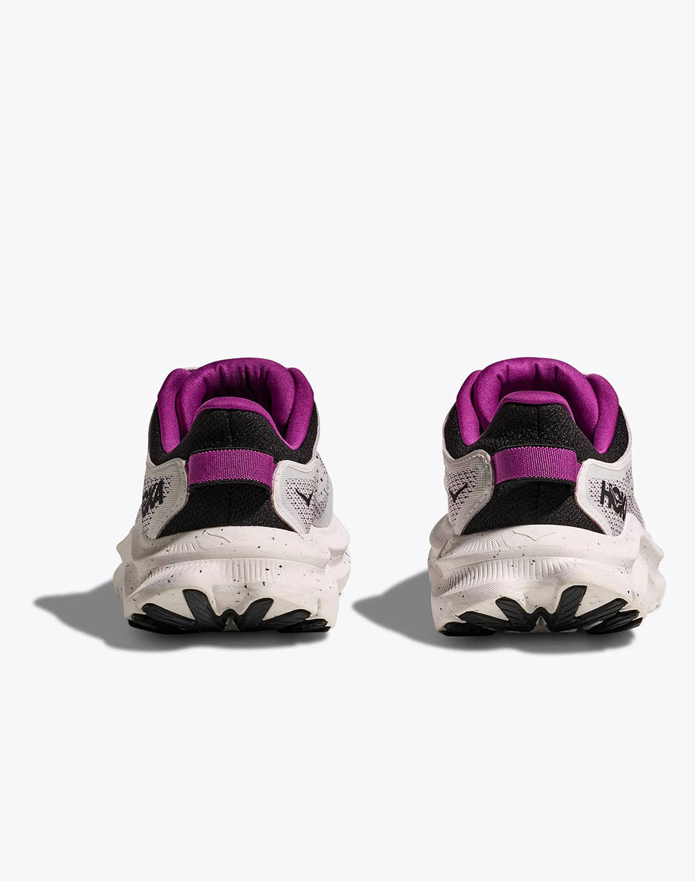 HOKA Kawana 2