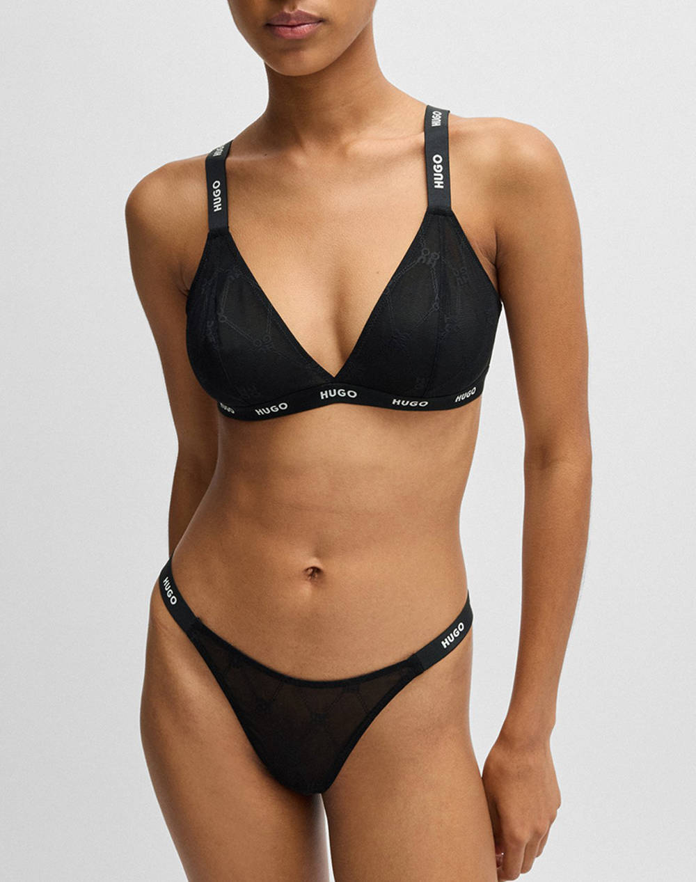 HUGO TRIANGLE SPORTY LACE 10269332 01
