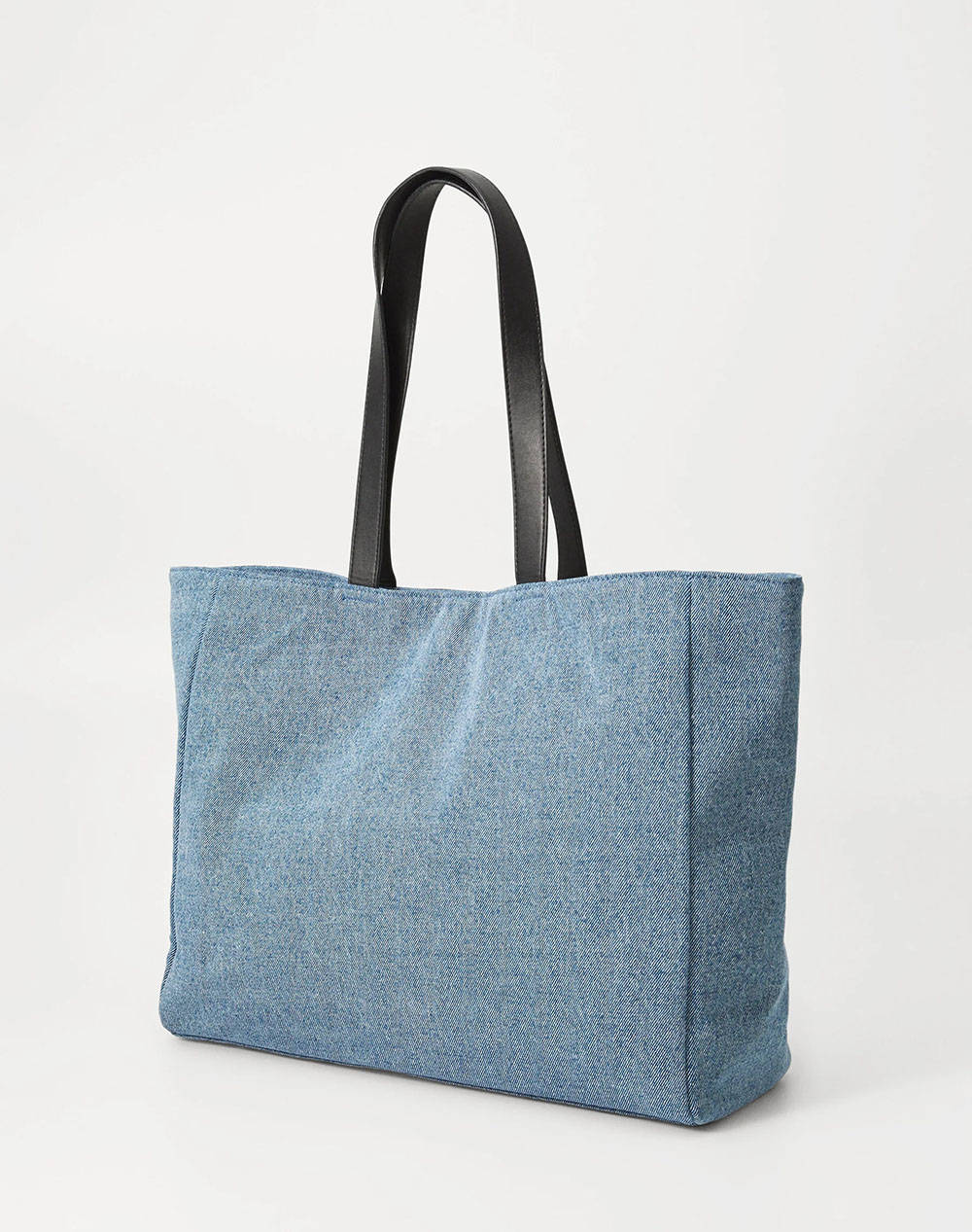 KARL LAGERFELD KLJ EW POCKET SHOPPER DENIM (Размери: 33 x 53 x 15см.)