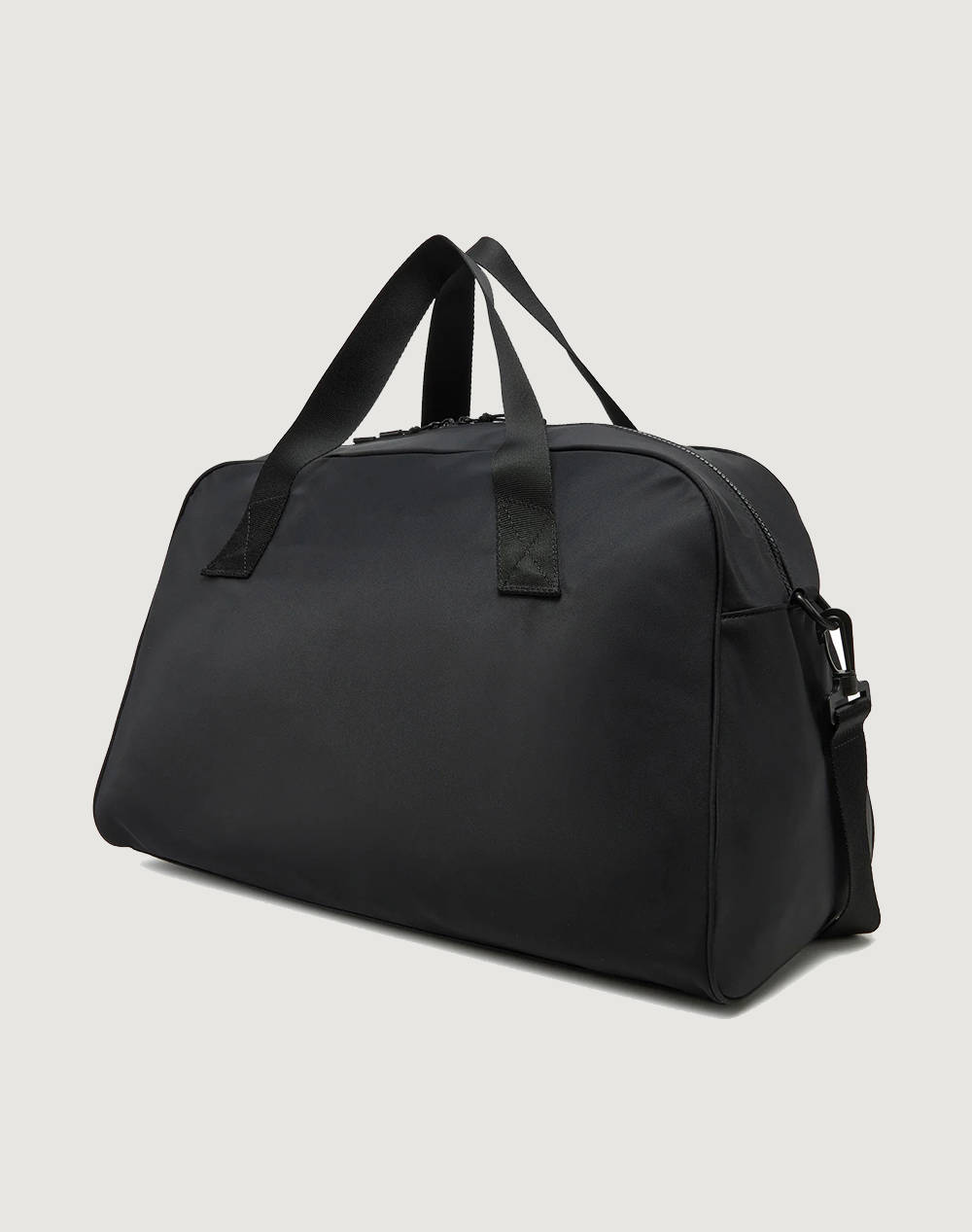 KARL LAGERFELD KLJ NYLON GYMBAG (Размери: 47 x 31 x 26см.)