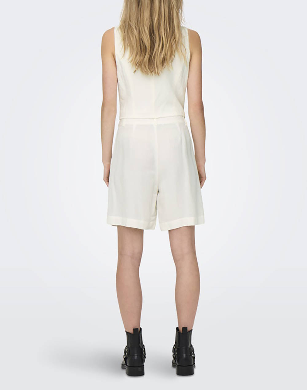 ONLY ONLWINDY LIFE HW LINEN BL SHORTS TLR