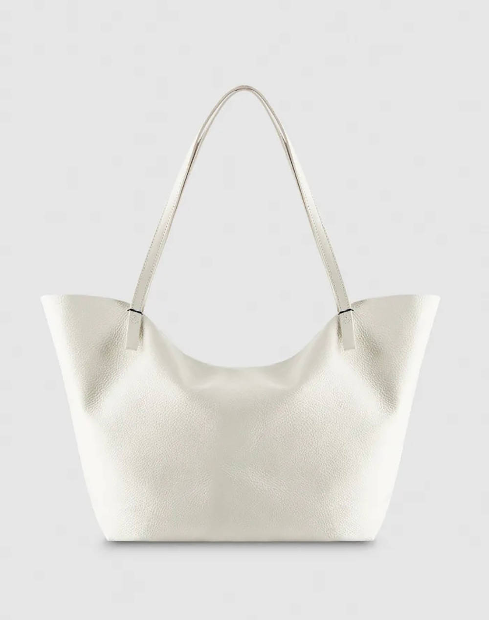 PATRIZIA PEPE BORSA/BAG ДАМСКА ЧАНТА(Размери: 50 x 30 x 15см.)