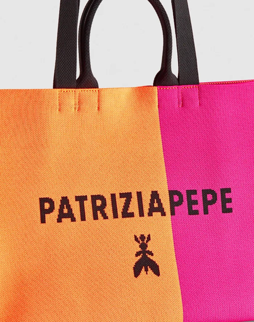 PATRIZIA PEPE BORSA/BAG ДАМСКА ЧАНТА(Размери: 38 x 30 x 17см.)