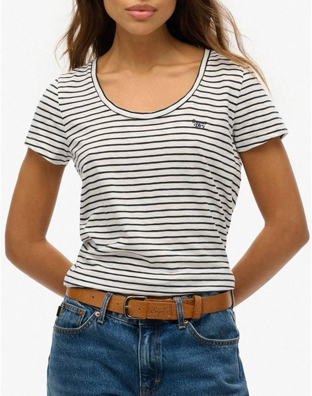 SUPERDRY D1 STUD SCOOP NECK TEE ДАМСКА ТЕНИСКА