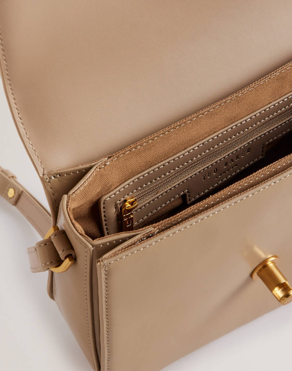 TED BAKER KKAYLI Polished Leather Satchel Bag (Размери: 22 x 17 x 8см.)
