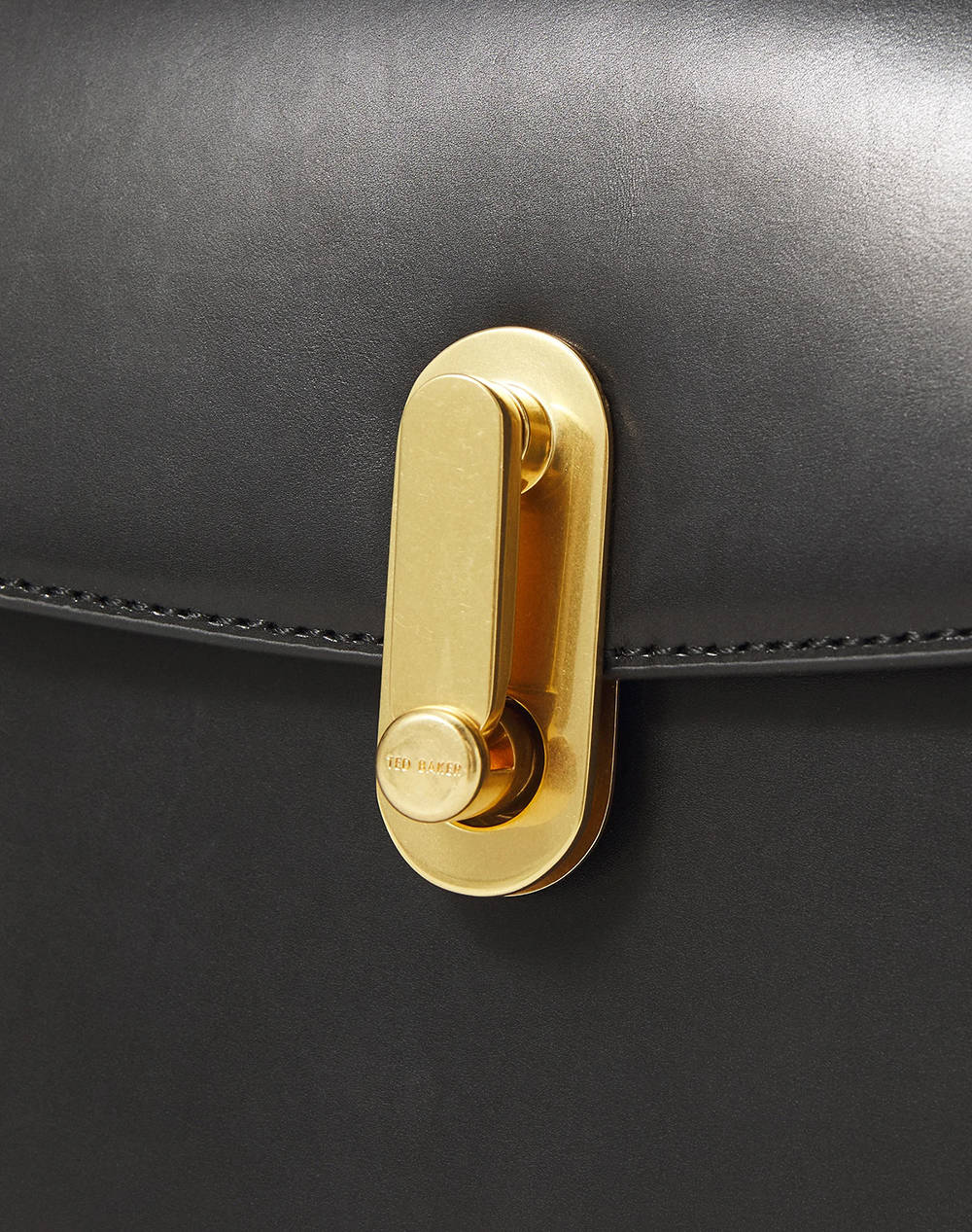 TED BAKER KKAYLI Polished Leather Satchel Bag (Размери: 22 x 17 x 8см.)