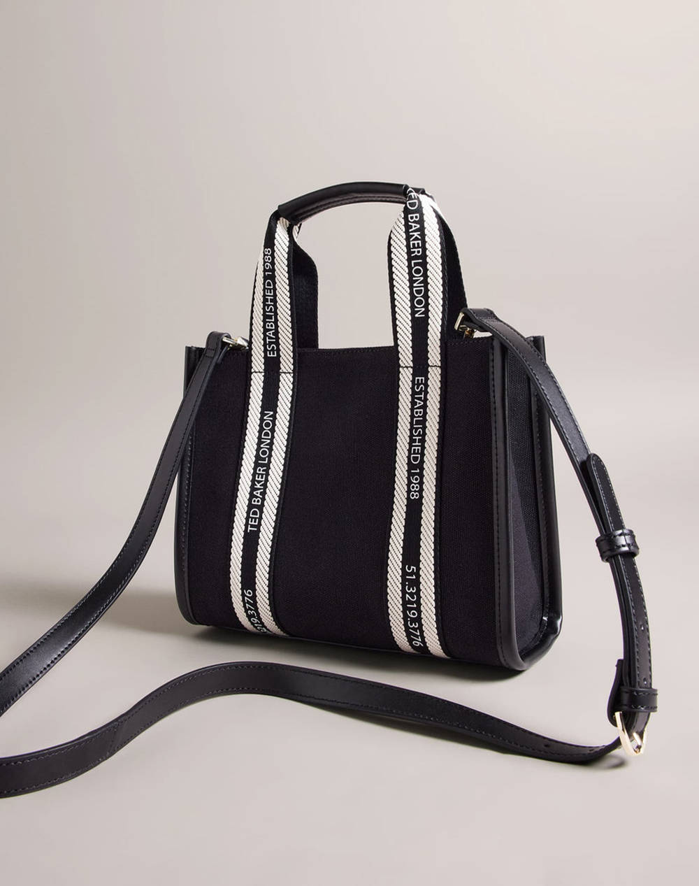 TED BAKER GEORJEA Branded Webbing Canvas Small Tote (Размери: 11 x 21 x 25см.)