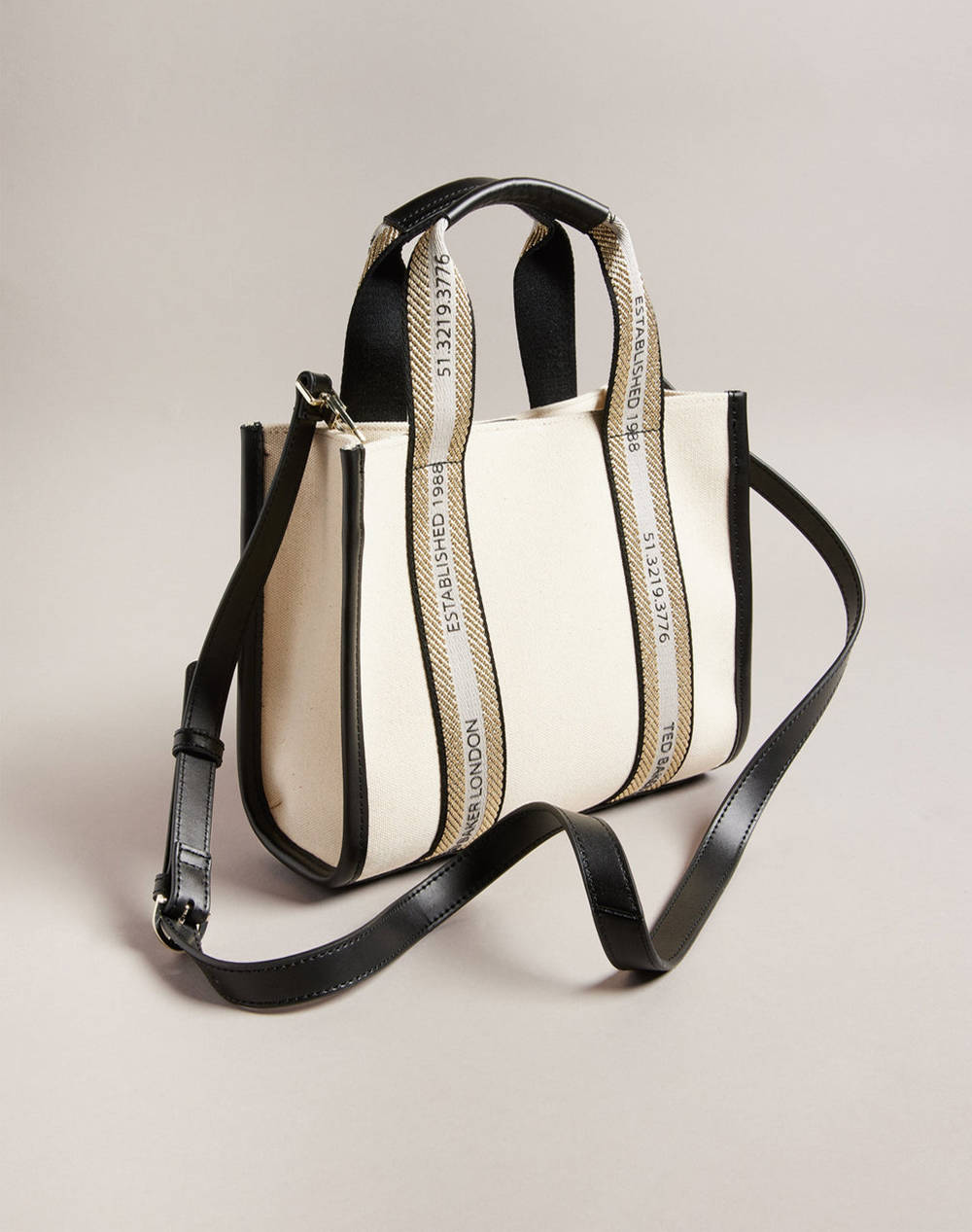 TED BAKER GEORJEA Branded Webbing Canvas Small Tote (Размери: 11 x 21 x 25см.)