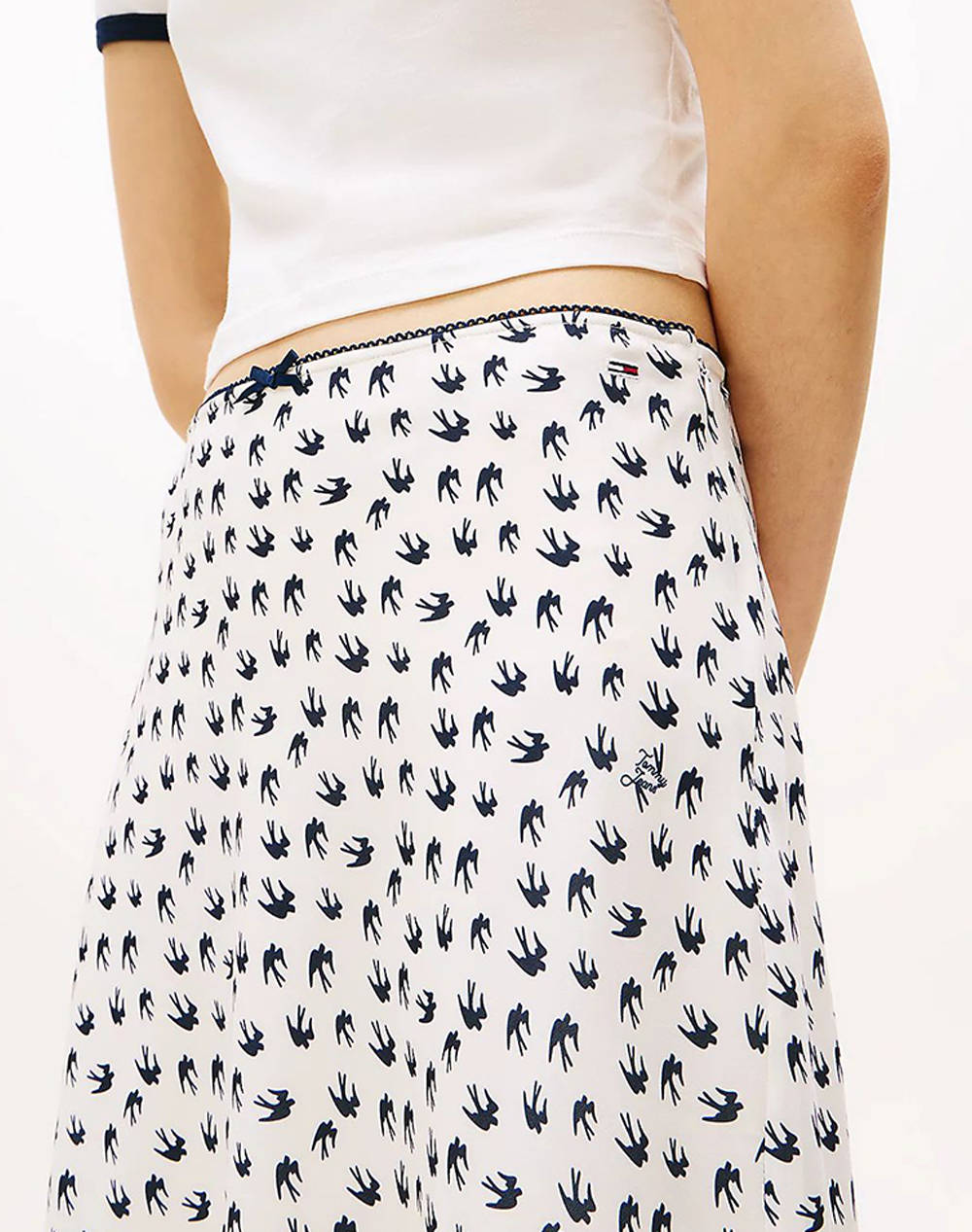 TOMMY JEANS TJW MIDI AOP SKIRT