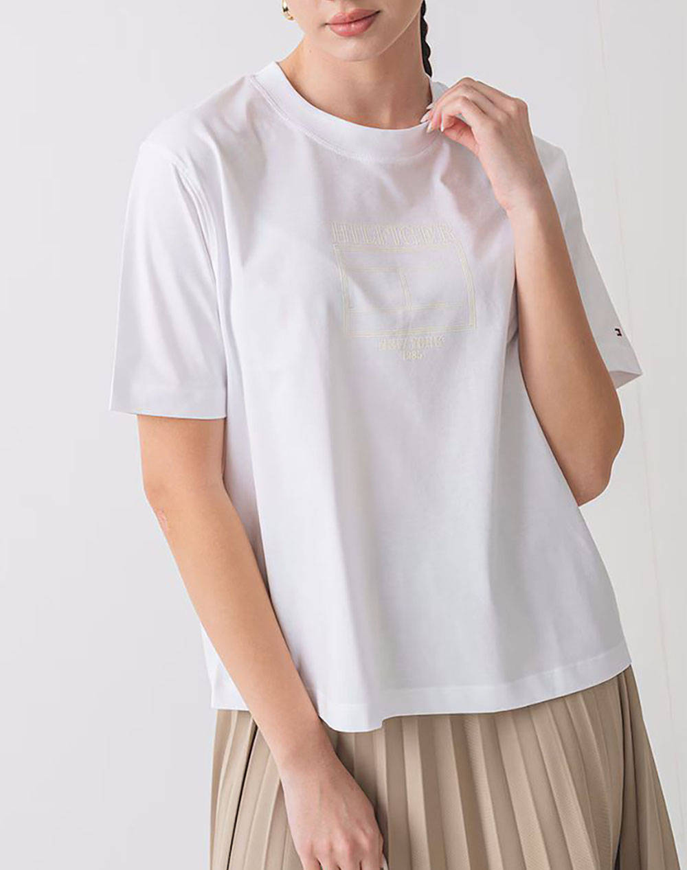 TOMMY HILFIGER MDRN OUTLINE FLAG C-NK TEE