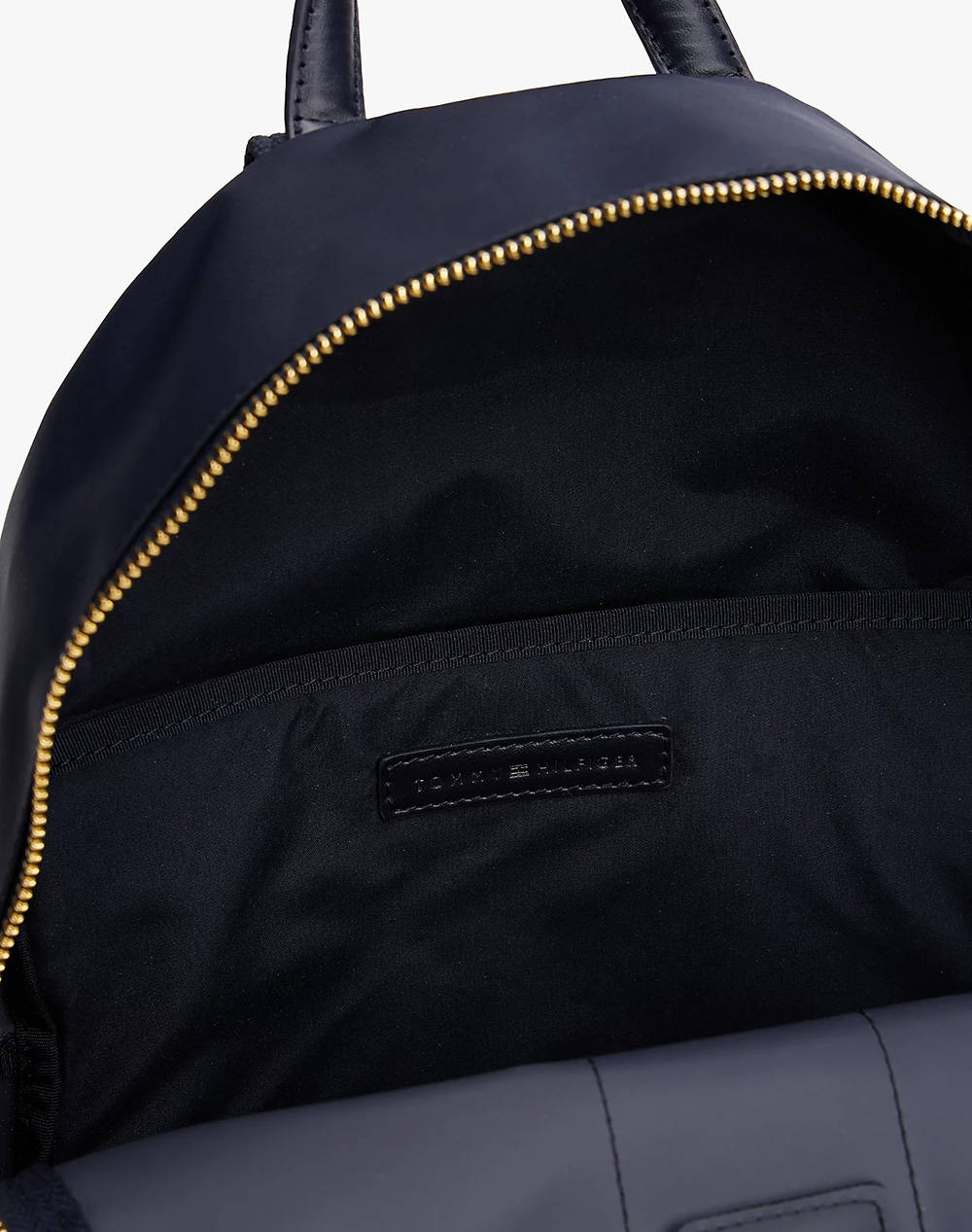 TOMMY HILFIGER POPPY BACKPACK CORP (Размери: 26 x 16 x 35см.)