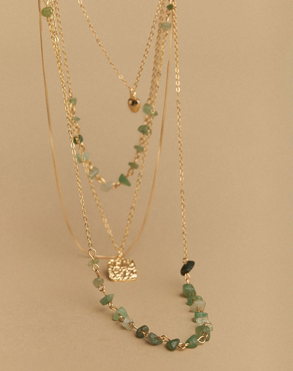 ATTRATTIVO NECKLACE METAL, SYNTHETIC, NATURAL STONE.