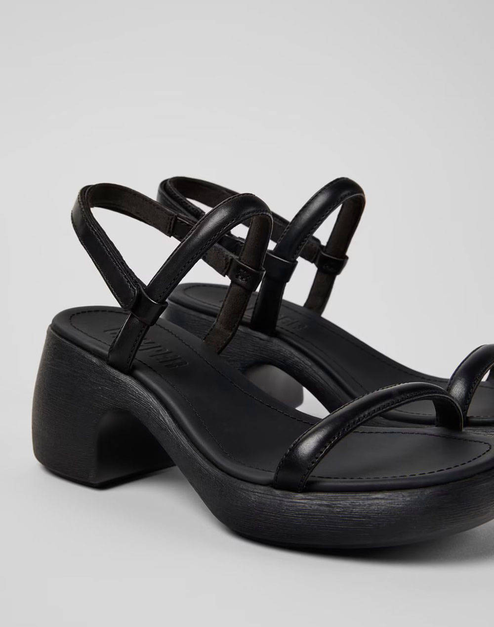 CAMPER Ultrasoft Negro/ThelmaSand Negro