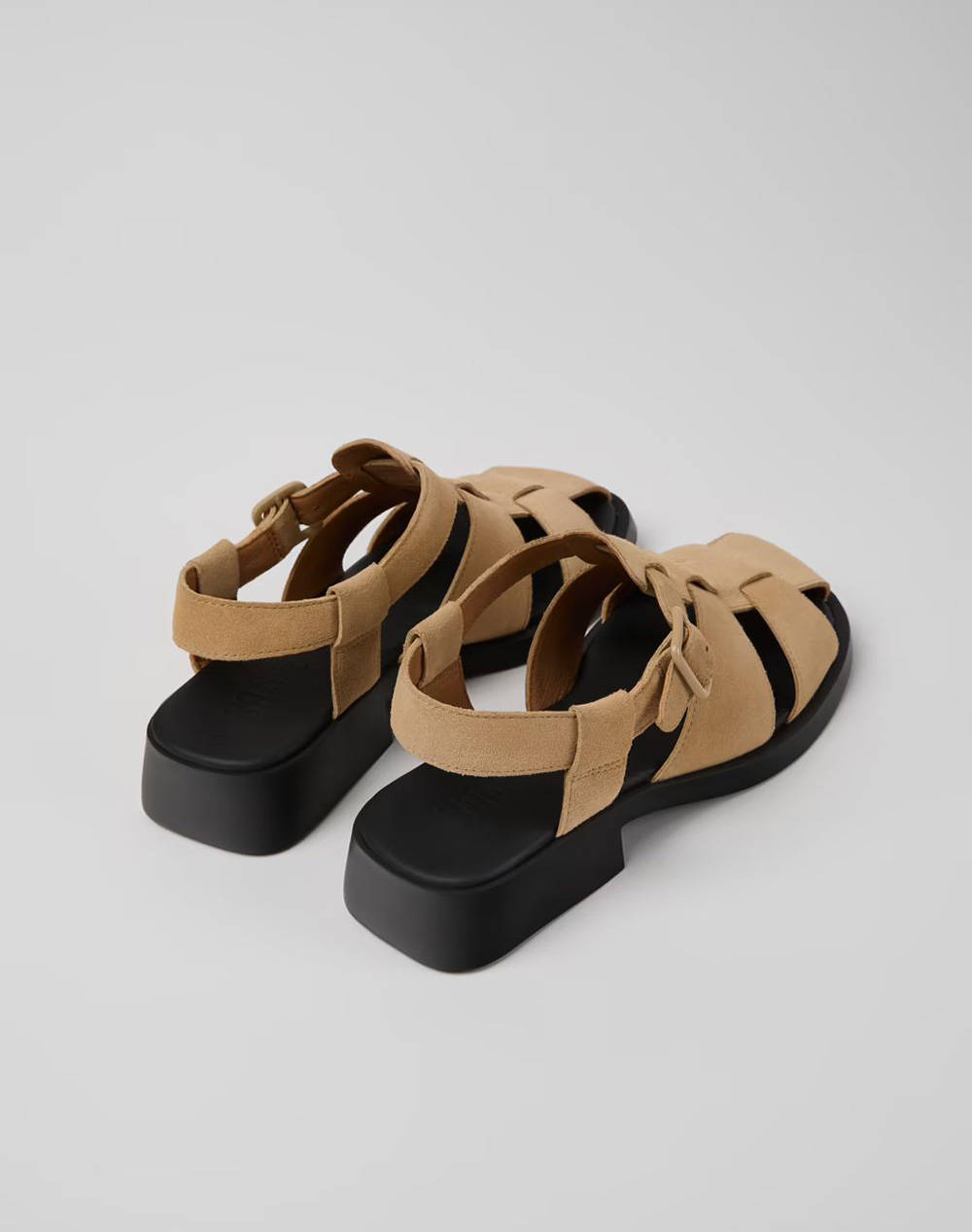 CAMPER Pello Botijo/Dana Negro