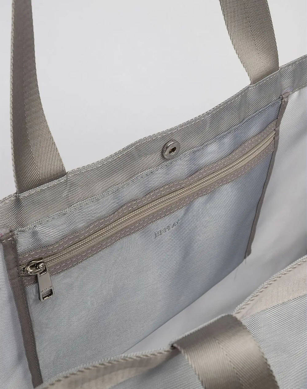 REPLAY BAG (Размери: 50 x 35 x 15см)