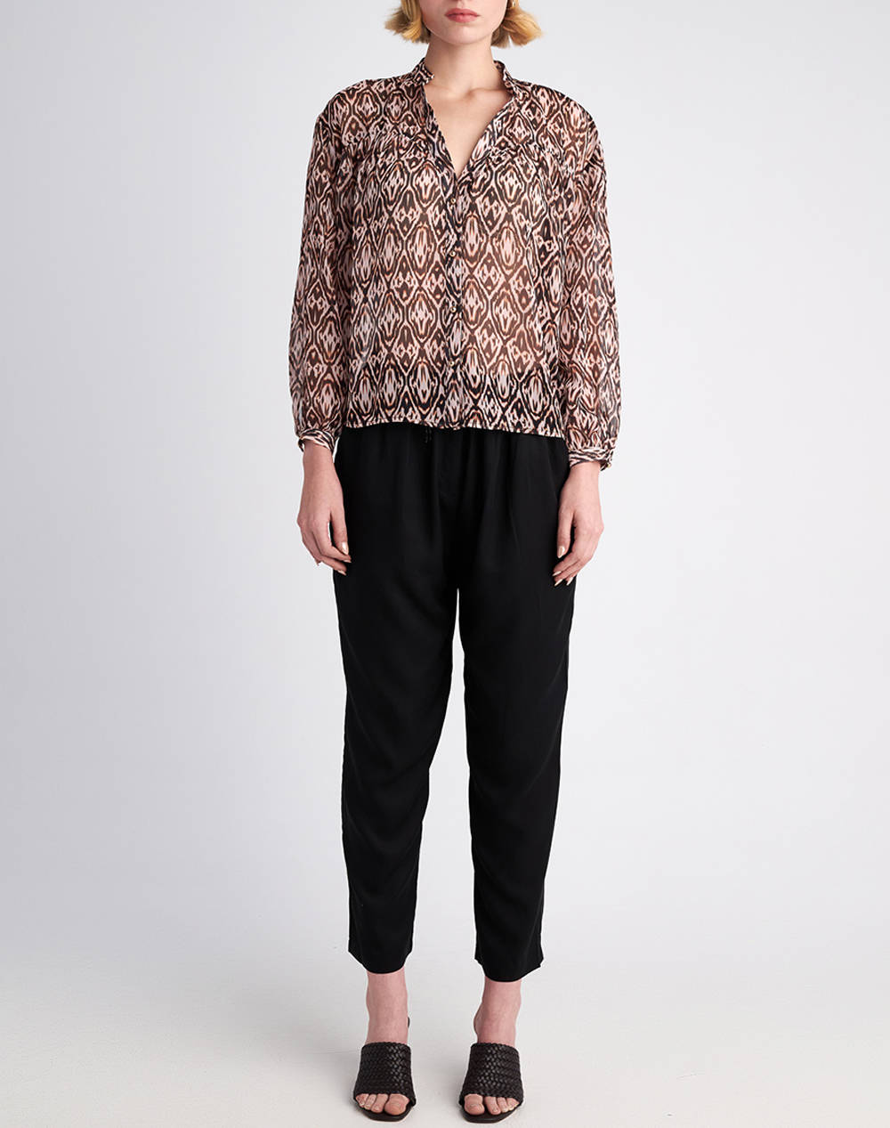 STAFF Jule Pant
