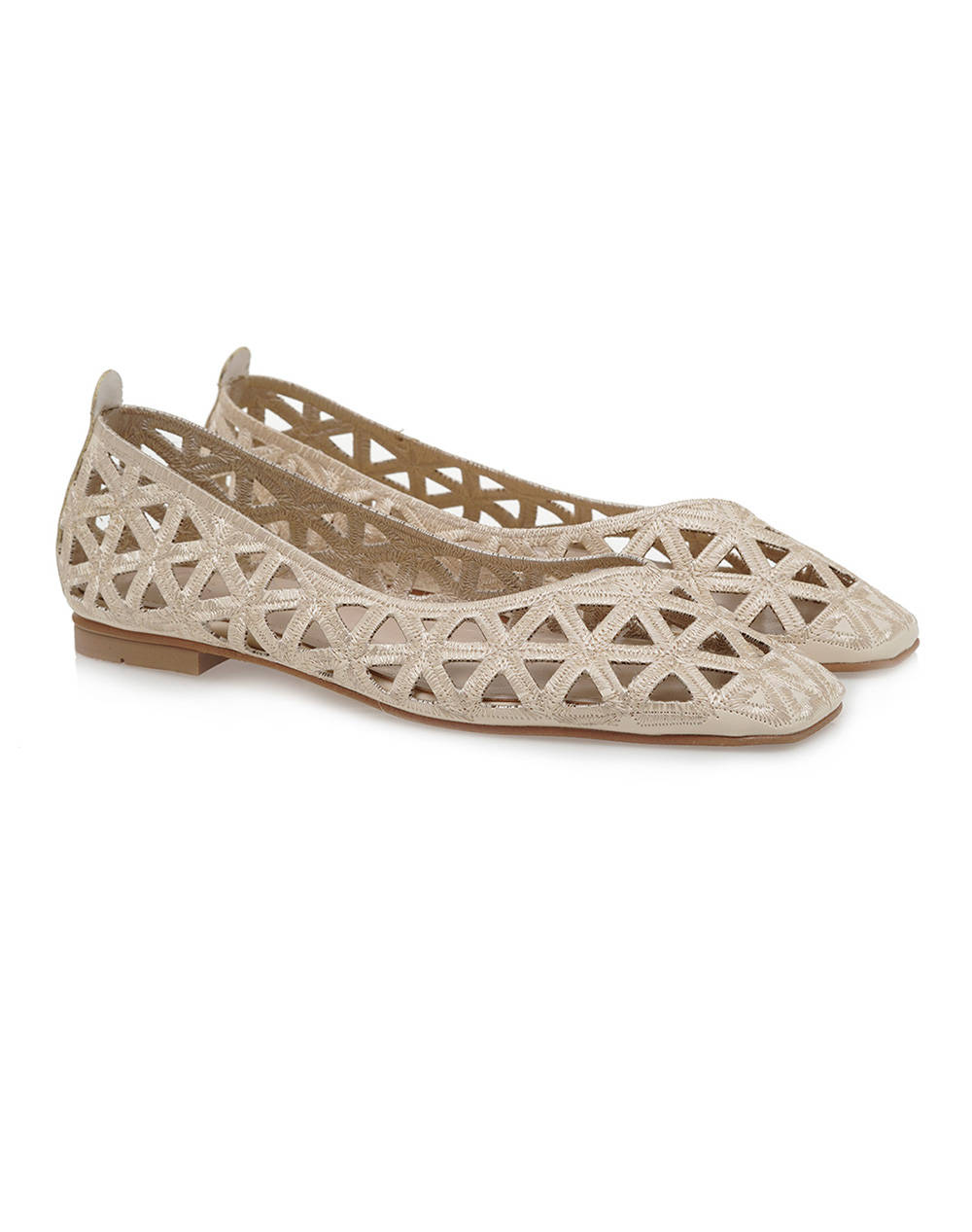 LARA CONTE MADRID FLATS
